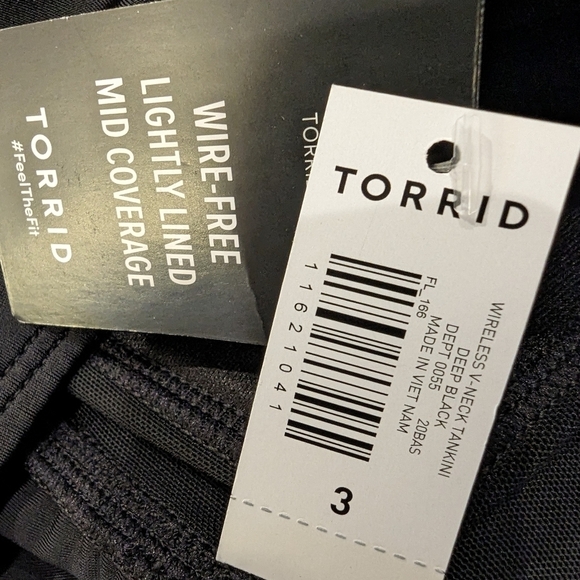 Torrid Wireless V-Neck Tankini swim top black  3x - Picture 11 of 11